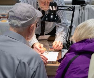 Examining Coins on the Bourse